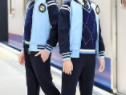 中小學學生有必要統一定制校服？